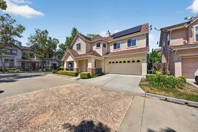 180 Espinosa Ln, Mountain View, CA 94043 - Photo 3