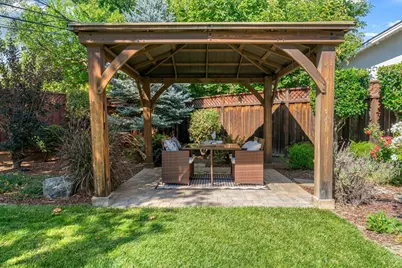 1331 Patio Dr, Campbell, CA 95008 - Photo 45
