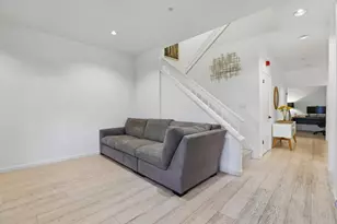 202 San Pedro Cir, San Jose, CA 95110 - Photo 9