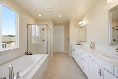 1196 Wildrose Dr, Hollister, CA 95023 - Photo 23