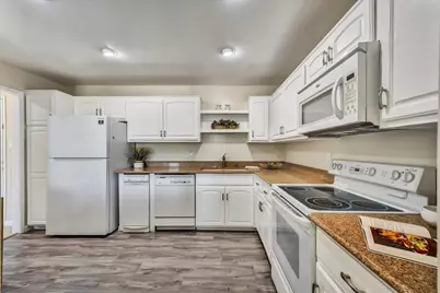 1170 Foster City Blvd 107, Foster City, CA 94404 - Photo 9