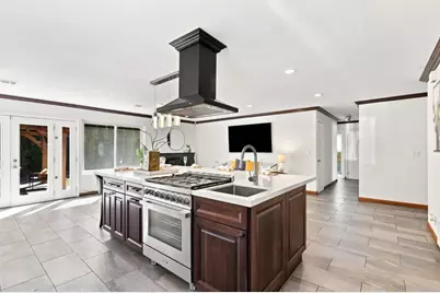 570 Biscayne Ct, Morgan Hill, CA 95037 - Photo 5