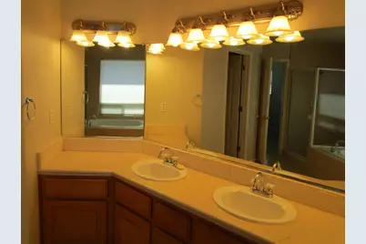 1721 Monte Vista Dr, Hollister, CA 95023 - Photo 9