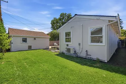 1233 Malone Rd, San Jose, CA 95125 - Photo 37