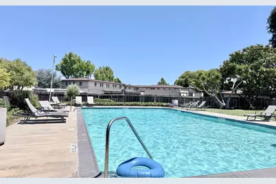 1531 Marina Ct B, San Mateo, CA 94403 - Photo 13