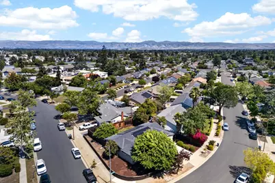 2393 Stratford Dr, San Jose, CA 95124 - Photo 37