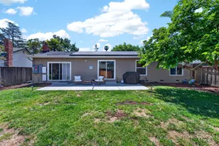 2393 Stratford Dr, San Jose, CA 95124 - Photo 27
