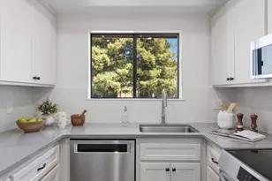 2201 Monroe St 1004, Santa Clara, CA 95050 - Photo 11