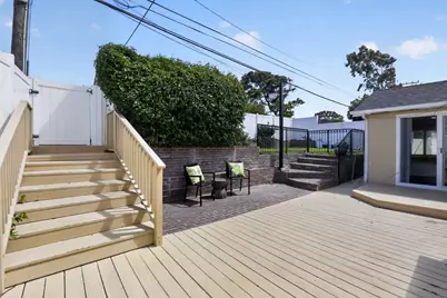 227 Rockwood Dr, South San Francisco, CA 94080 - Photo 27