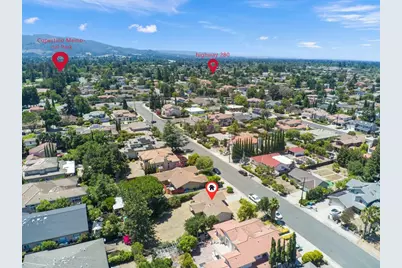 20860 Garden Gate Dr, Cupertino, CA 95014 - Photo 37