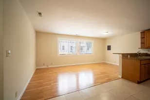 1221 E 19th St, Oakland, CA 94606 - Photo 9