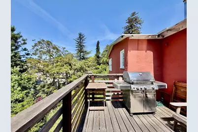 1035-1037 Warfield Ave, Oakland, CA 94610 - Photo 15