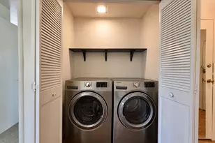 1035-1037 Warfield Ave, Oakland, CA 94610 - Photo 13