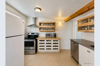 1035-1037 Warfield Ave, Oakland, CA 94610 - Photo 3