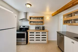 1035-1037 Warfield Ave, Oakland, CA 94610 - Photo 3