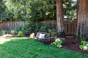 1520 Awalt Ct, Los Altos, CA 94024 - Photo 29