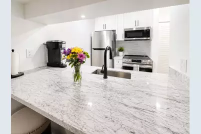 7109 Shelter Creek Ln, San Bruno, CA 94066 - Photo 5