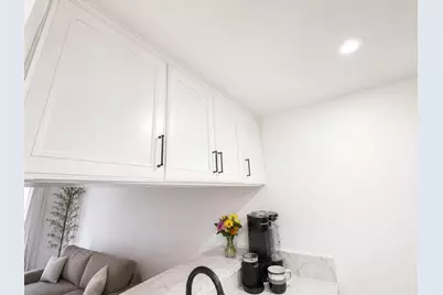 7109 Shelter Creek Ln, San Bruno, CA 94066 - Photo 9
