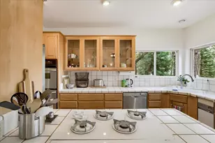 11021 Norager Way, Grass Valley, CA 95949 - Photo 9