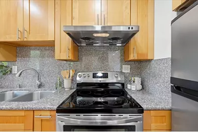 6566 Clifford Dr, Cupertino, CA 95014 - Photo 33