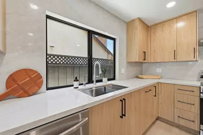 268 Clearpark Cir, San Jose, CA 95136 - Photo 17