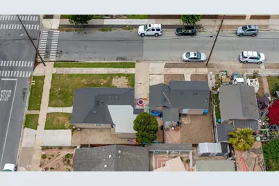 694 Central Ave, Hollister, CA 95023 - Photo 23