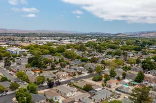 694 Central Ave, Hollister, CA 95023 - Photo 25