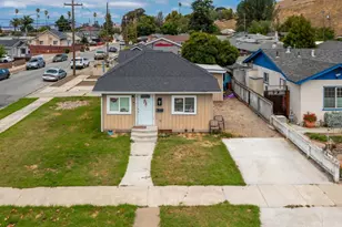 694 Central Ave, Hollister, CA 95023 - Photo 21