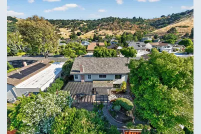 649 Brenda Lee Dr, San Jose, CA 95123 - Photo 63
