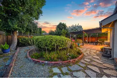 649 Brenda Lee Dr, San Jose, CA 95123 - Photo 57