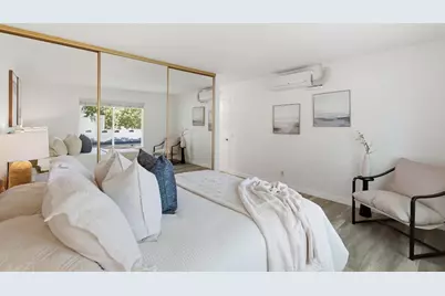 905 W Middlefield Rd 972, Mountain View, CA 94043 - Photo 25