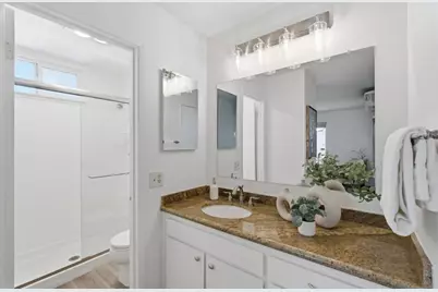 905 W Middlefield Rd 972, Mountain View, CA 94043 - Photo 27