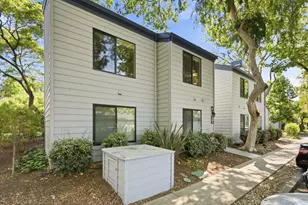 905 W Middlefield Rd 972, Mountain View, CA 94043 - Photo 41
