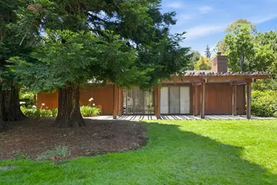 19 Farm Rd, Los Altos, CA 94024 - Photo 27