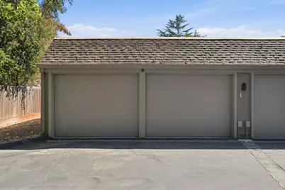 19 Farm Rd, Los Altos, CA 94024 - Photo 25