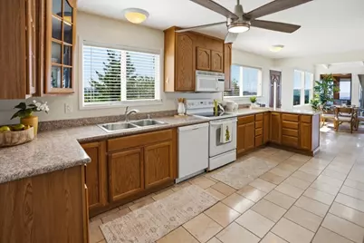 18568 Favre Ridge Rd, Los Gatos, CA 95033 - Photo 13