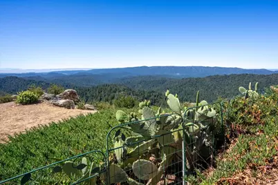 18568 Favre Ridge Rd, Los Gatos, CA 95033 - Photo 49