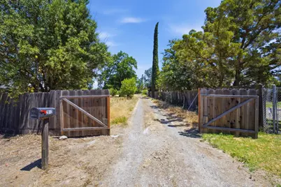 2912 Oleander Ave, Merced, CA 95340 - Photo 9