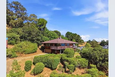 24 Kings Rd, Brisbane, CA 94005 - Photo 1
