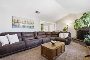 610 Memorial Dr, Hollister, CA 95023 - Photo 7