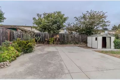 111 Mayfair Dr, Salinas, CA 93905 - Photo 27