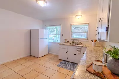 111 Mayfair Dr, Salinas, CA 93905 - Photo 11