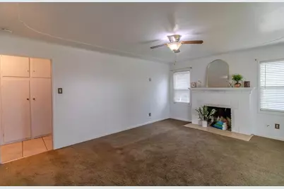 111 Mayfair Dr, Salinas, CA 93905 - Photo 5