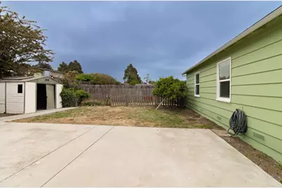 111 Mayfair Dr, Salinas, CA 93905 - Photo 25