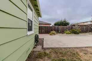 111 Mayfair Dr, Salinas, CA 93905 - Photo 33