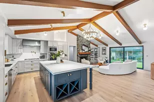 26201 Dori Ln, Los Altos Hills, CA 94022 - Photo 33