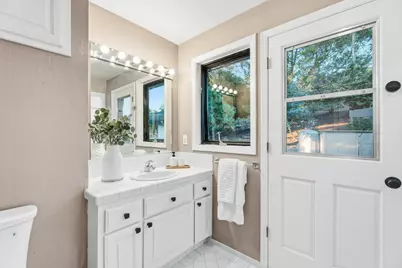 26201 Dori Ln, Los Altos Hills, CA 94022 - Photo 75