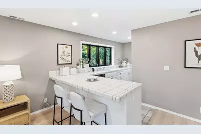 26201 Dori Ln, Los Altos Hills, CA 94022 - Photo 73