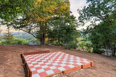26201 Dori Ln, Los Altos Hills, CA 94022 - Photo 91