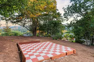 26201 Dori Ln, Los Altos Hills, CA 94022 - Photo 91